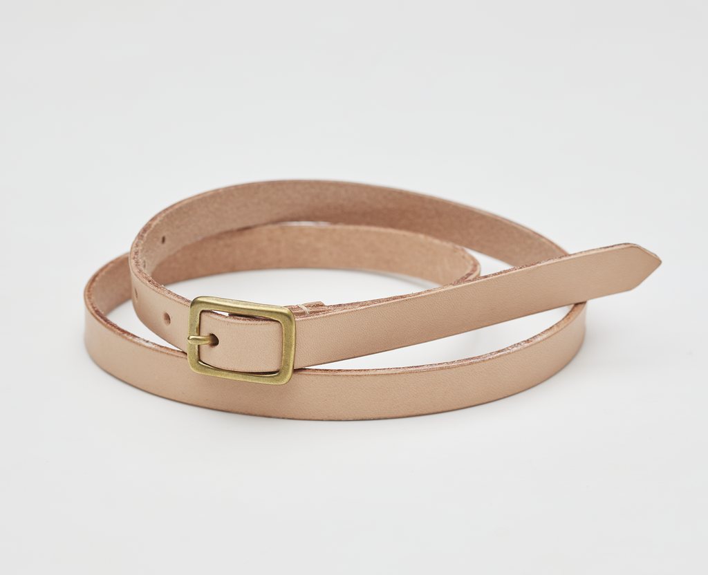 <p>"Ceinture_1.5" </p><p>( pour femme en Cuir )</p>