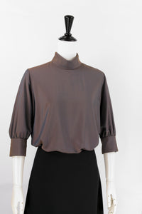 <p>“ELEGANT TIE-NECK” blouse <p> </p>(Rayon/Polyester)</p> <p> ❮受注商品❯ </p>