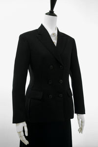 <P>"Le Chic Noir"</p>SEMI PEAKED LAPEL DOUBLE JACKET </p><p>( Double cloth )</P> <p> ❮受注商品❯ </p>