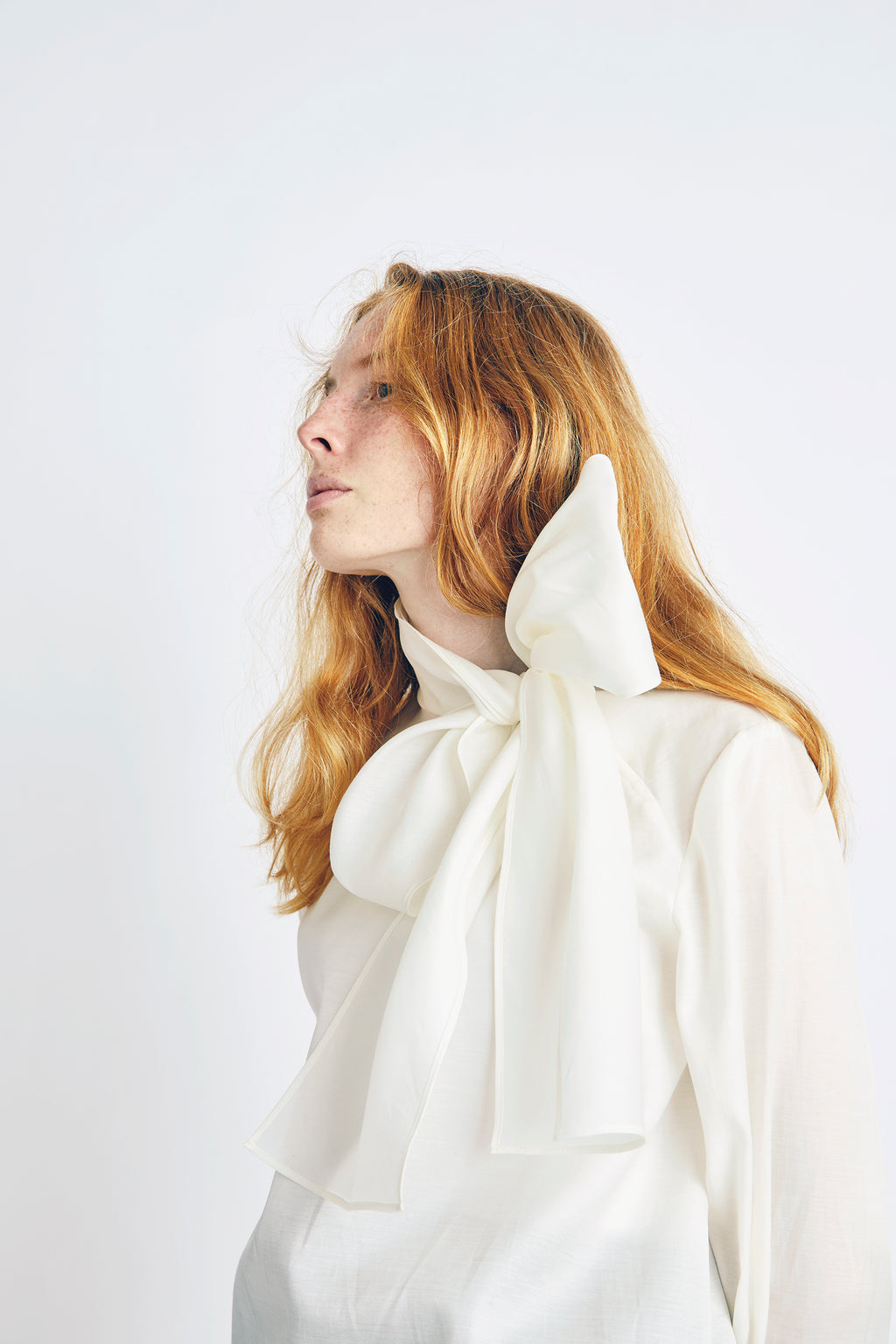 <p>“PETAL” blouse <p> </p>(silk cotton satin organdy)</p>