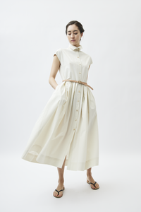 <p>"Robe froncée"</p> <p>( Cotton Twill )</p>