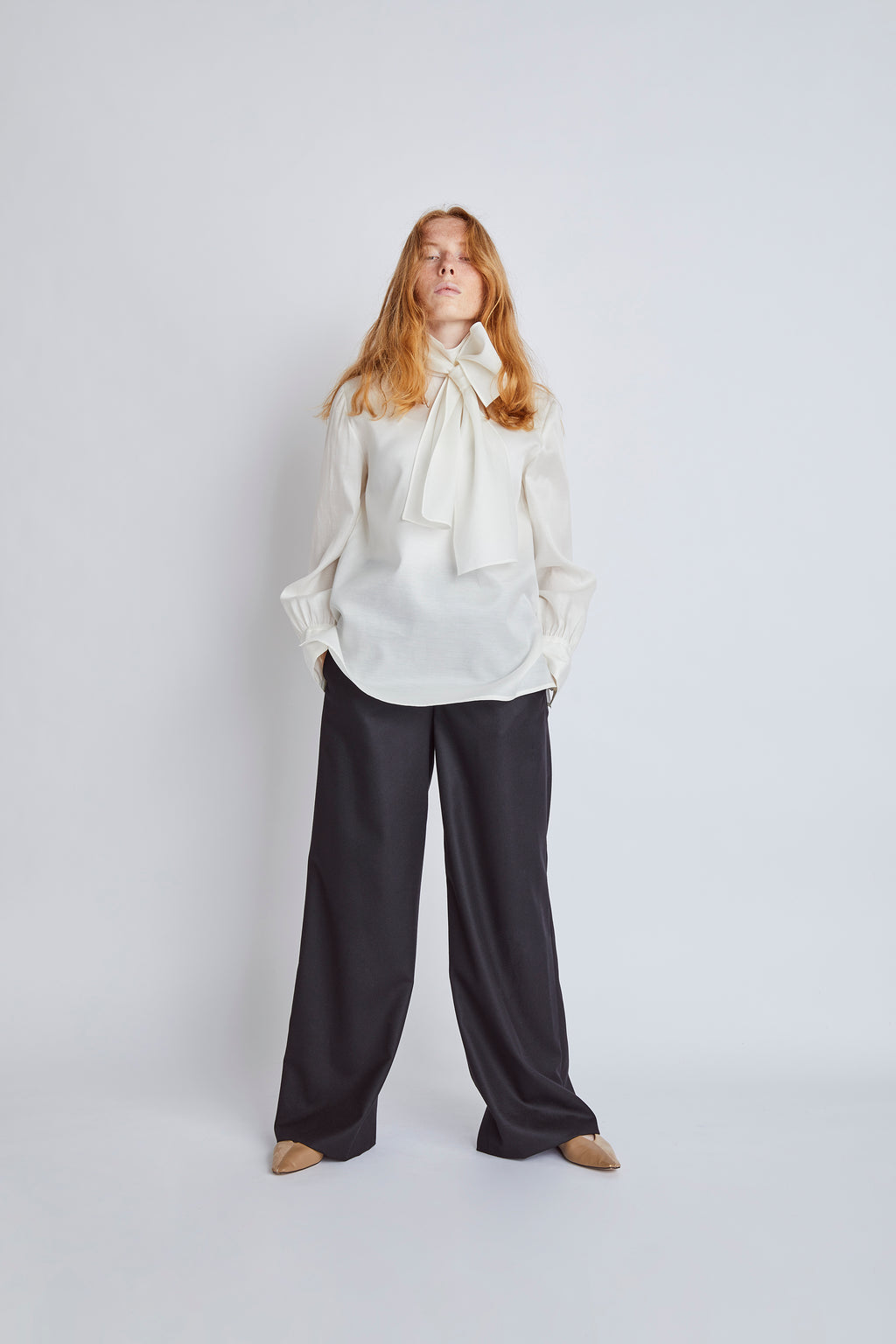 <p>“ORCHID” pants <p> </p>(Super140's flannel)</p>