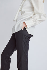 <p>“SLIM FIT” pants <p> </p>(weaners flannel)</p>