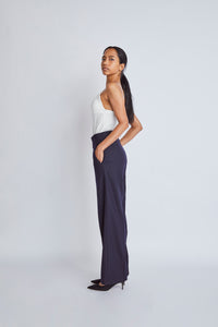 <p>“BETTY” pants </p><p> (Super100's flannel)</p>