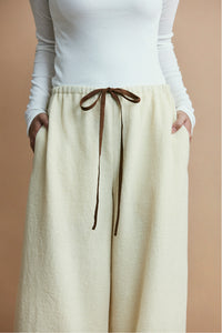<p>“RELAX” pants </p><p>"Natural Color Wool"</p>
